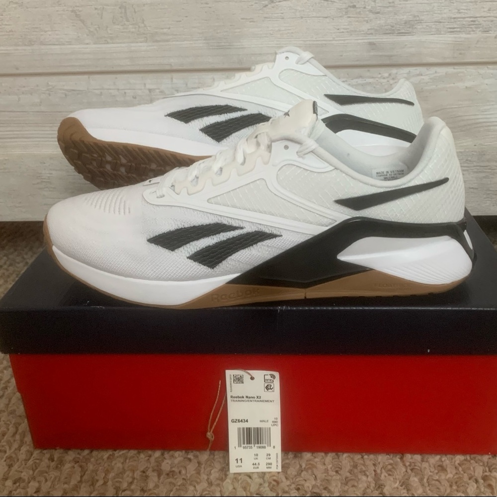 Reebok Nano X2 Men Size 11 White/Gum